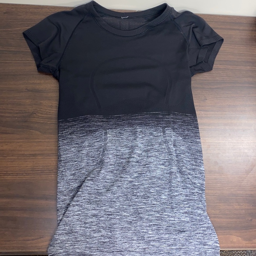 Lululemon shirt